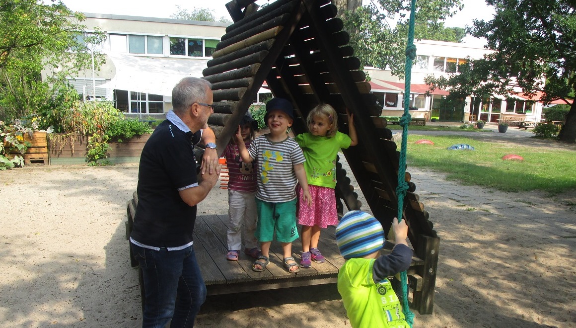 Kindertageseinrichtungen – Pěstowarnje › Hoyerswerda