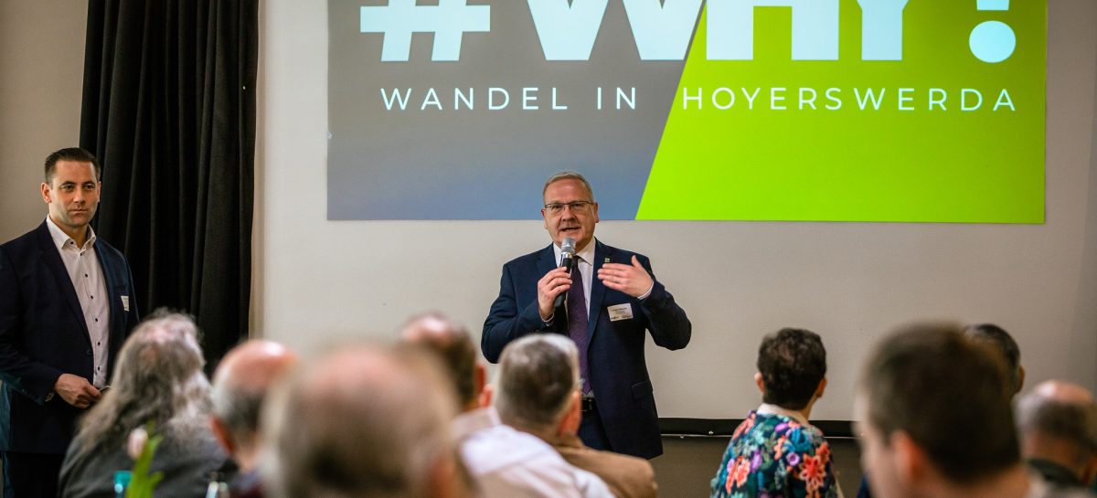 Start der Kampagne WHY, Grußworte von Oberbürgermeister Torsten Ruban-Zeh
