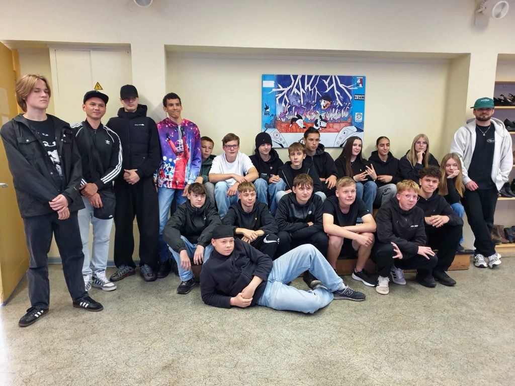 Workshop Hiphop trifft Literatur - Suchtpräventionswoche 2025