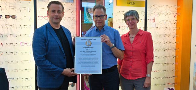 Urkundenübergabe 1A Augenoptiker an City Optik Böhm am 03.06.2026