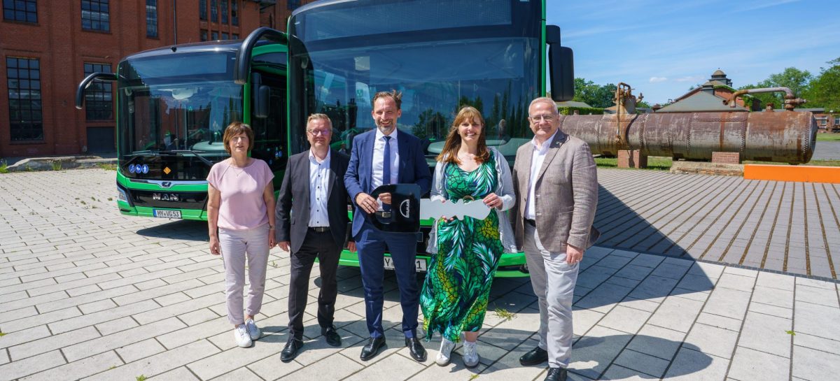 Übergabe Elektrobusse in Hoyerswerda am 28.05.2026