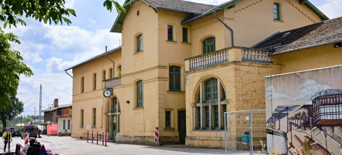 Bahnhof Hoyerswerda im Juni 2026