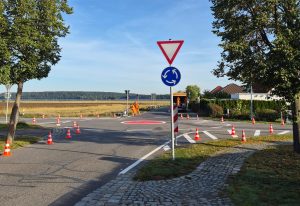 Minikreisverkehr in Bröthen eingerichtet