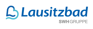 Logo Lausitzbad Hoyerswerda. Blaues Herz aus gemalten Wasserlinien, daneben das Wort Lausitzbad, darunter die Worte Eintauchen. Erleben. Genießen.